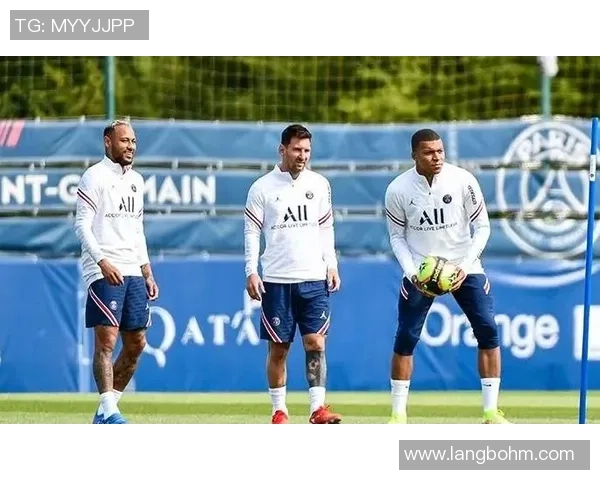 足球明星合影大比拼谁才是最强组合你心目中的最佳组合是哪个