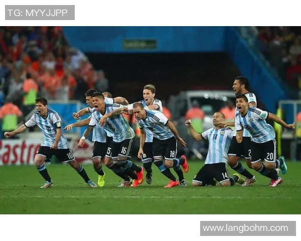 足球明星瞬间绽放光芒的精彩时刻回顾与感动瞬间合集