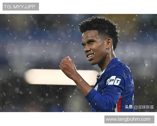 巴西足球新星小老虎的成长历程与辉煌成就全解析